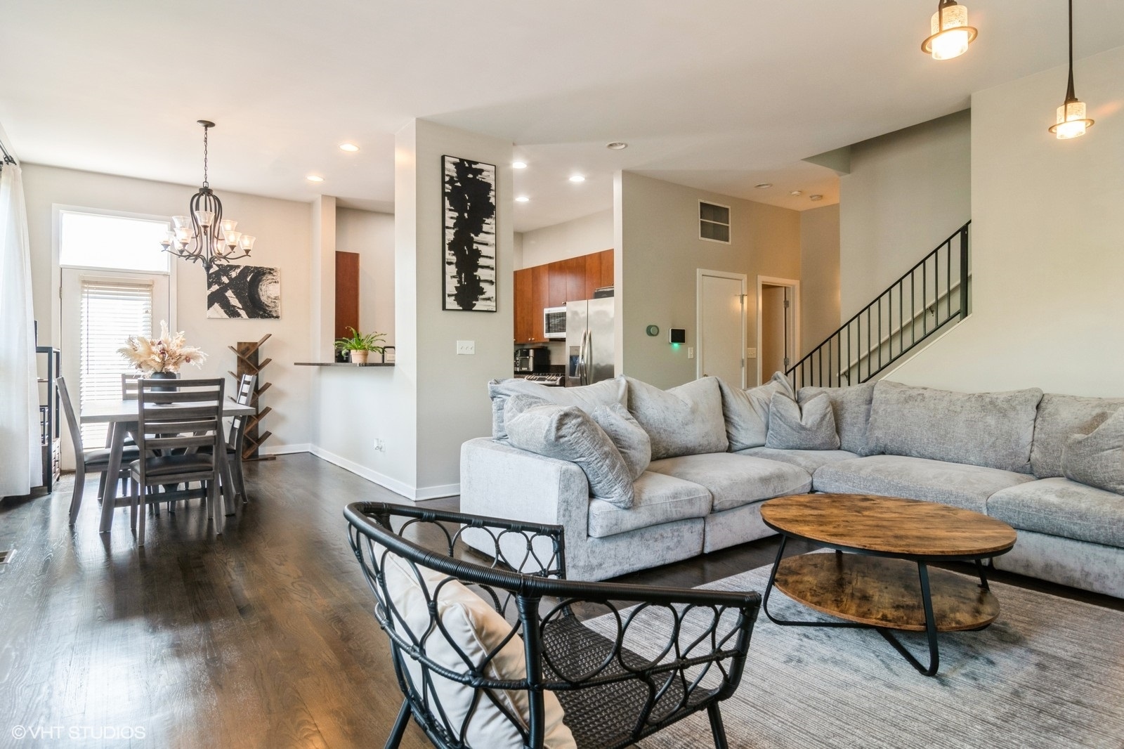 6201 S Drexel Avenue, Chicago, IL 60637