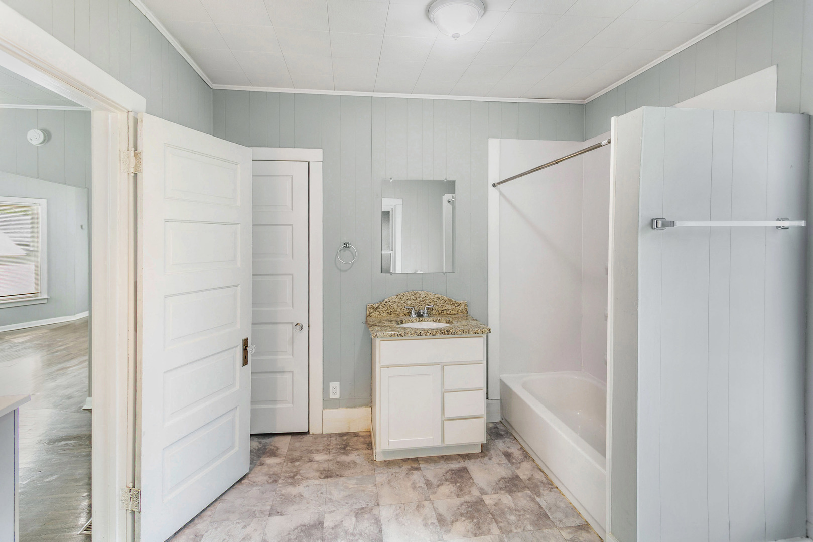 705 Nicholson Street, Joliet, IL 60435