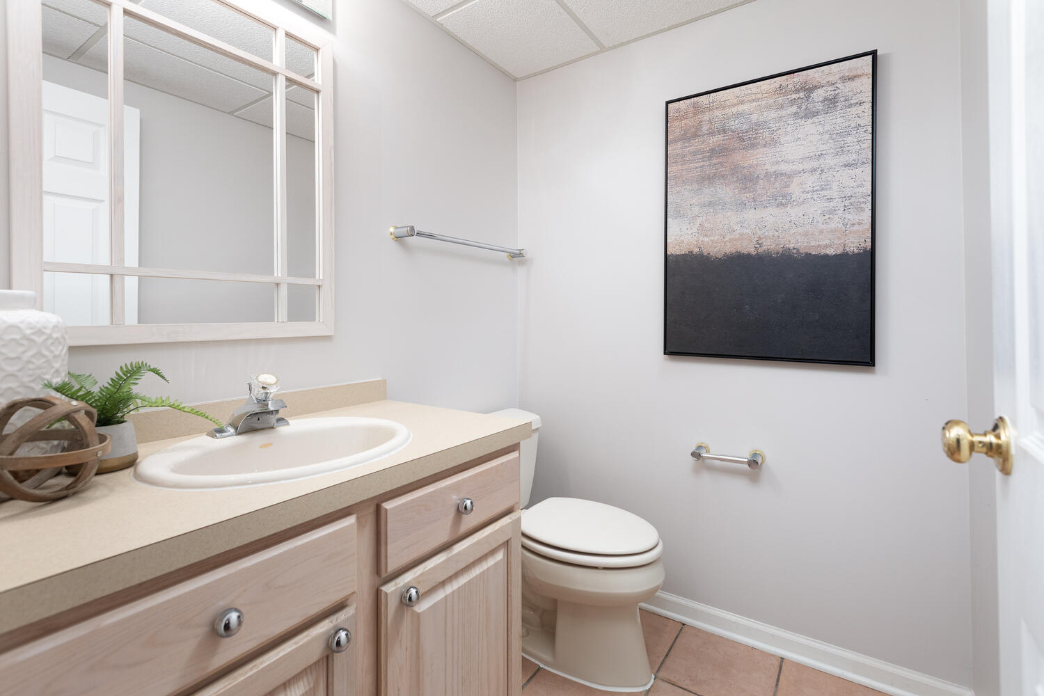 1606 FAIRFAX Lane, Oakbrook Terrace, IL 60181