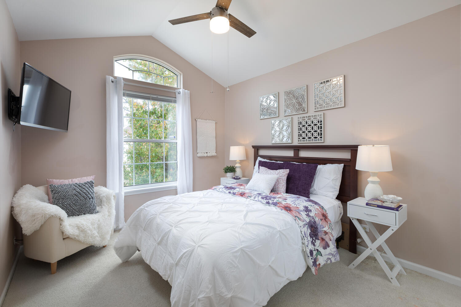 1606 FAIRFAX Lane, Oakbrook Terrace, IL 60181