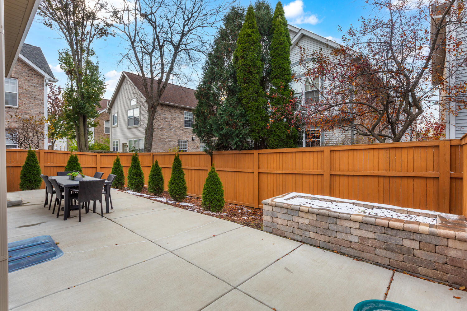 1606 FAIRFAX Lane, Oakbrook Terrace, IL 60181