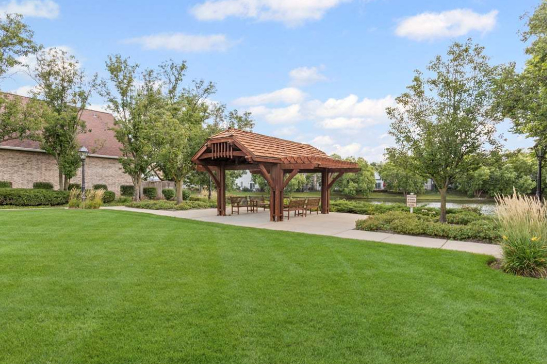 1606 FAIRFAX Lane, Oakbrook Terrace, IL 60181