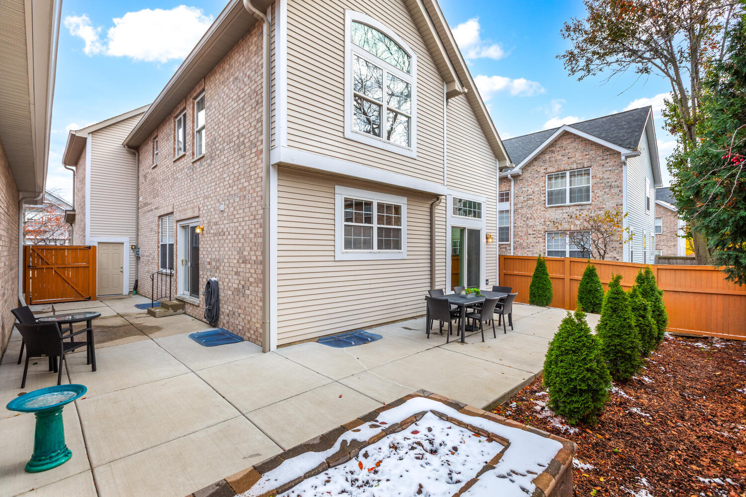 1606 FAIRFAX Lane, Oakbrook Terrace, IL 60181