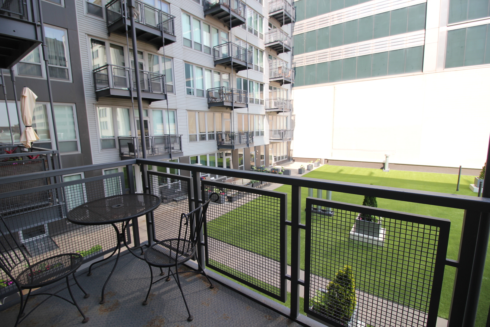 565 W Quincy Street #912, Chicago, IL 60661