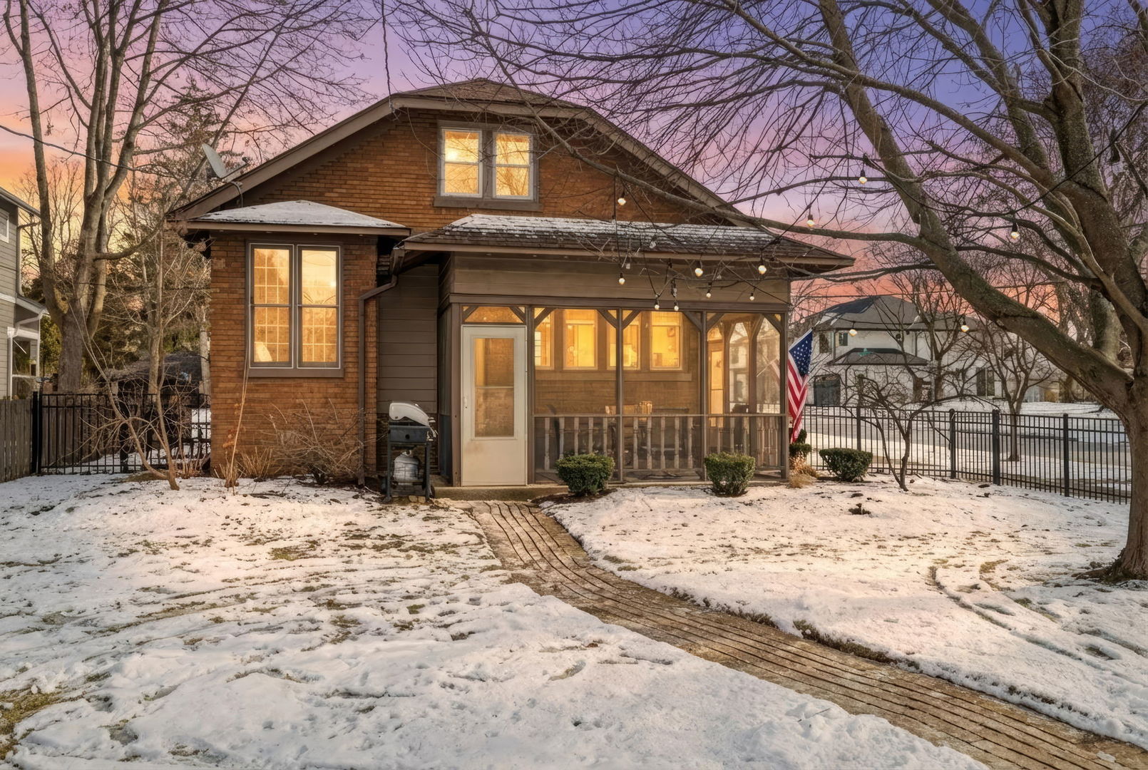 603 N Brainard Street, Naperville, IL 60563