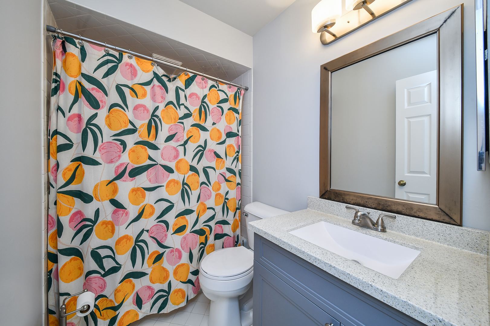 46 White Oak Circle #46, St. Charles, IL 60174