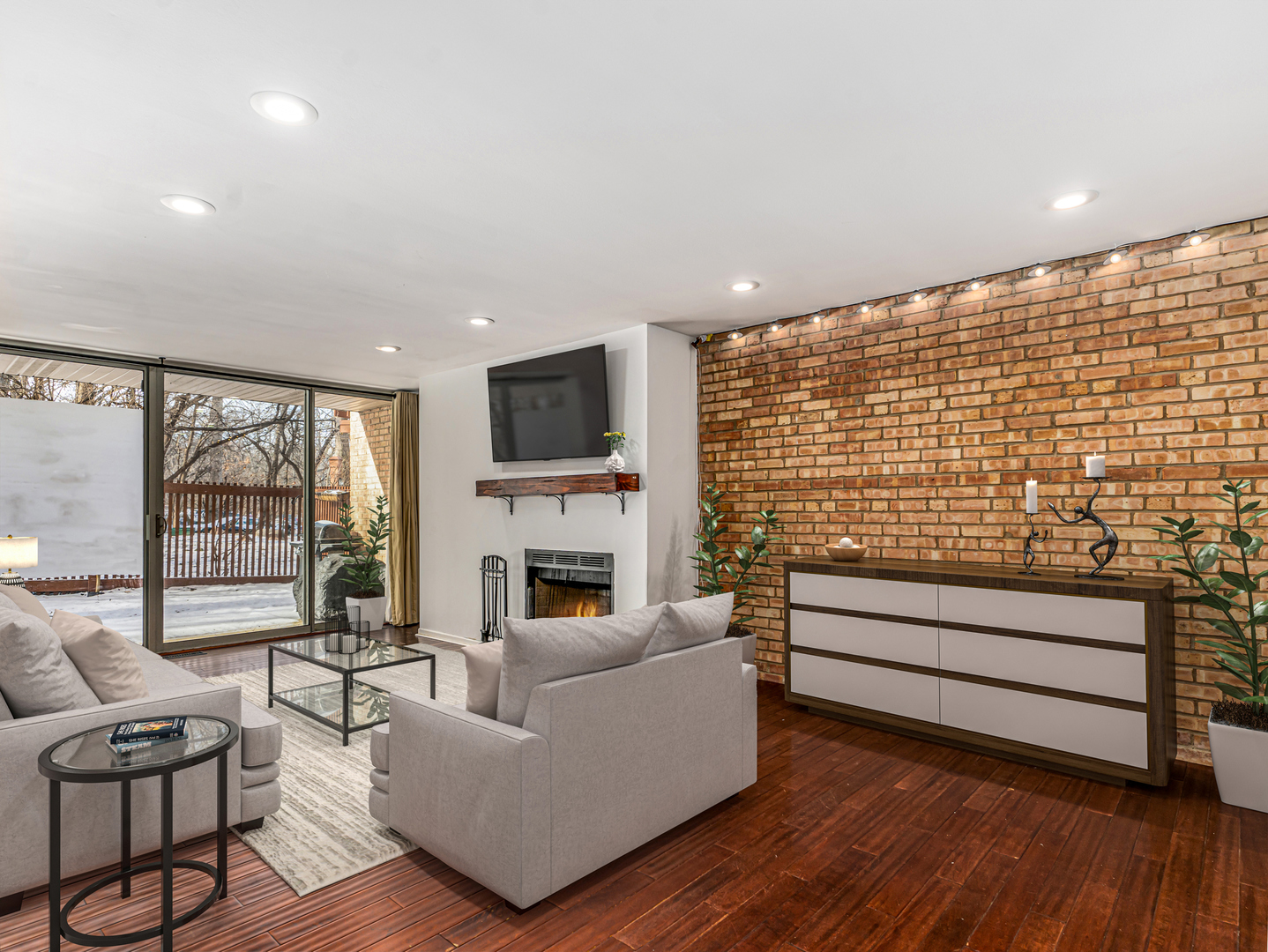 5900 OAKWOOD Drive #1E, Lisle, IL 60532