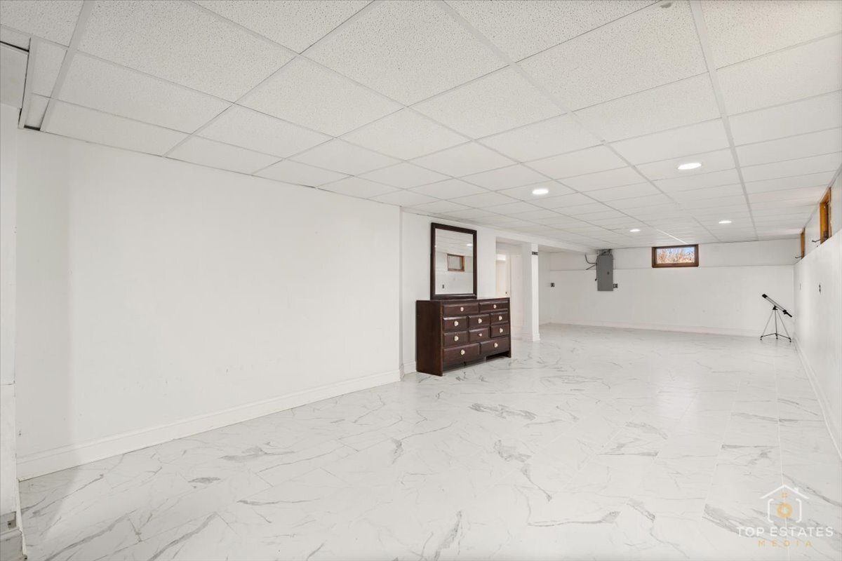 9410 Seton Place, Orland Park, IL 60467