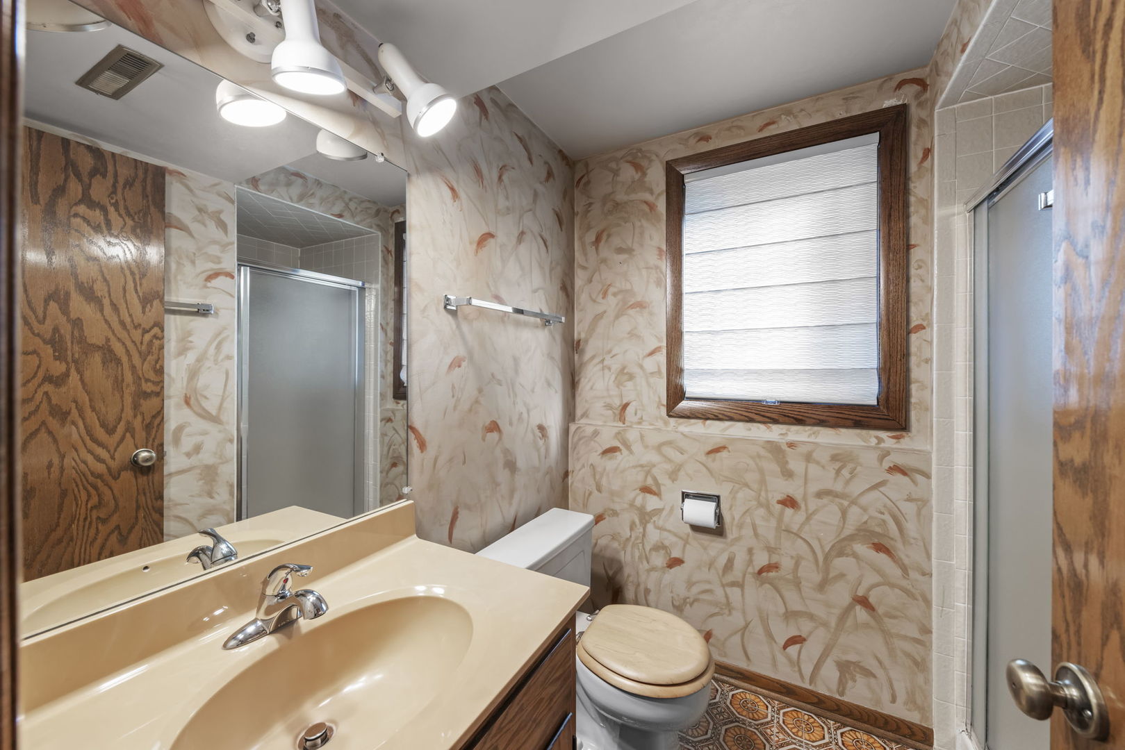 3068 Hickory Road, Homewood, IL 60430