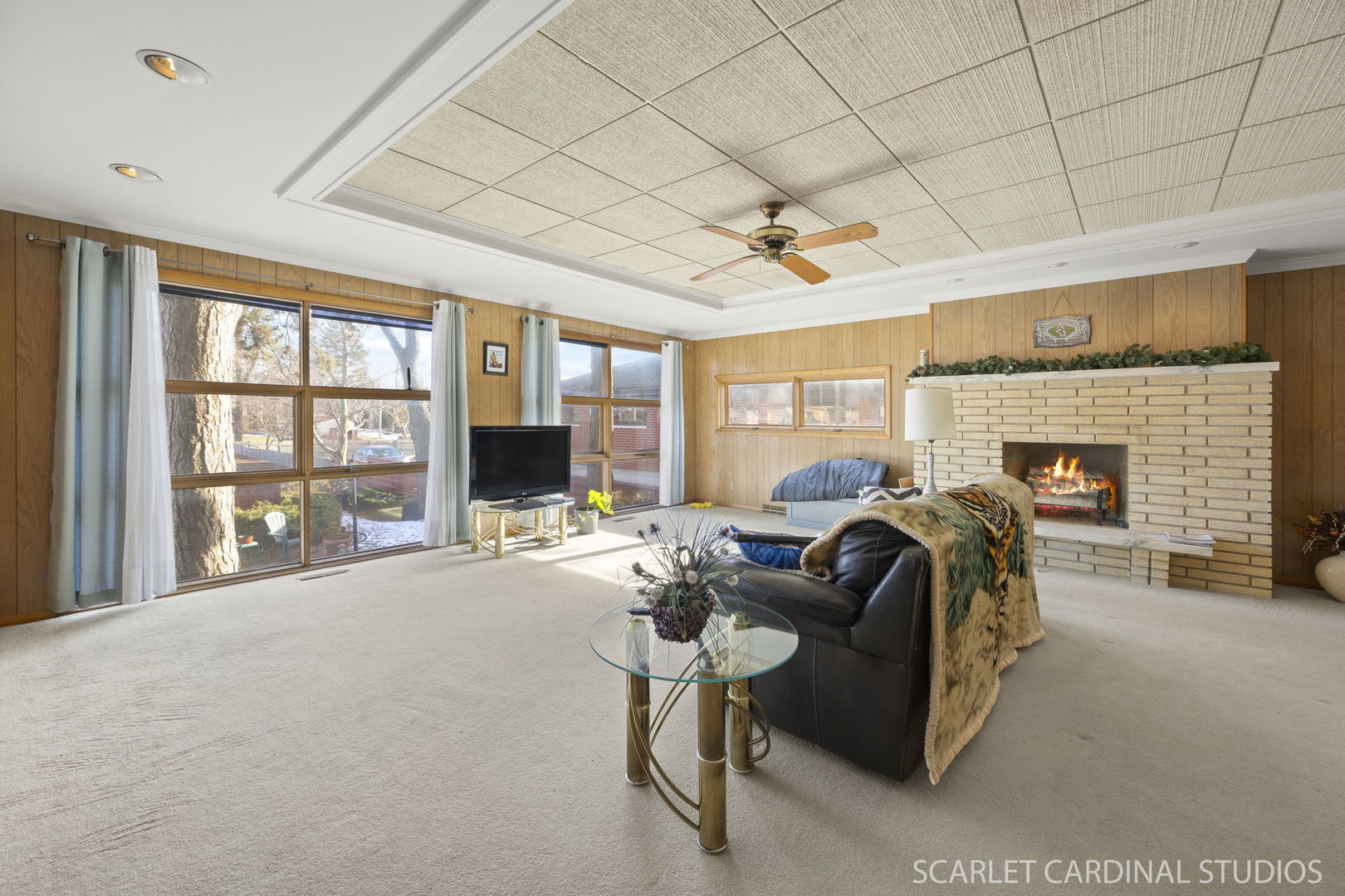 25 S Villa Avenue, Villa Park, IL 60181