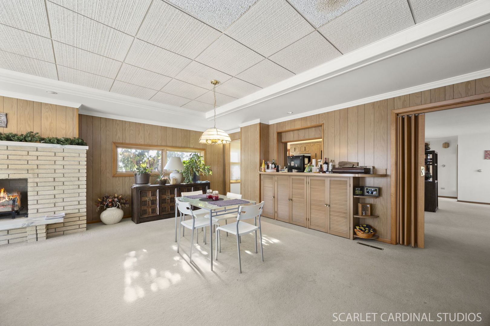 25 S Villa Avenue, Villa Park, IL 60181