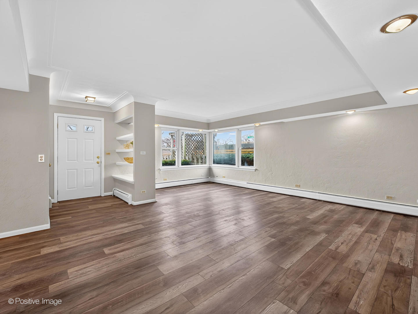 43 S Craig Place, Lombard, IL 60148