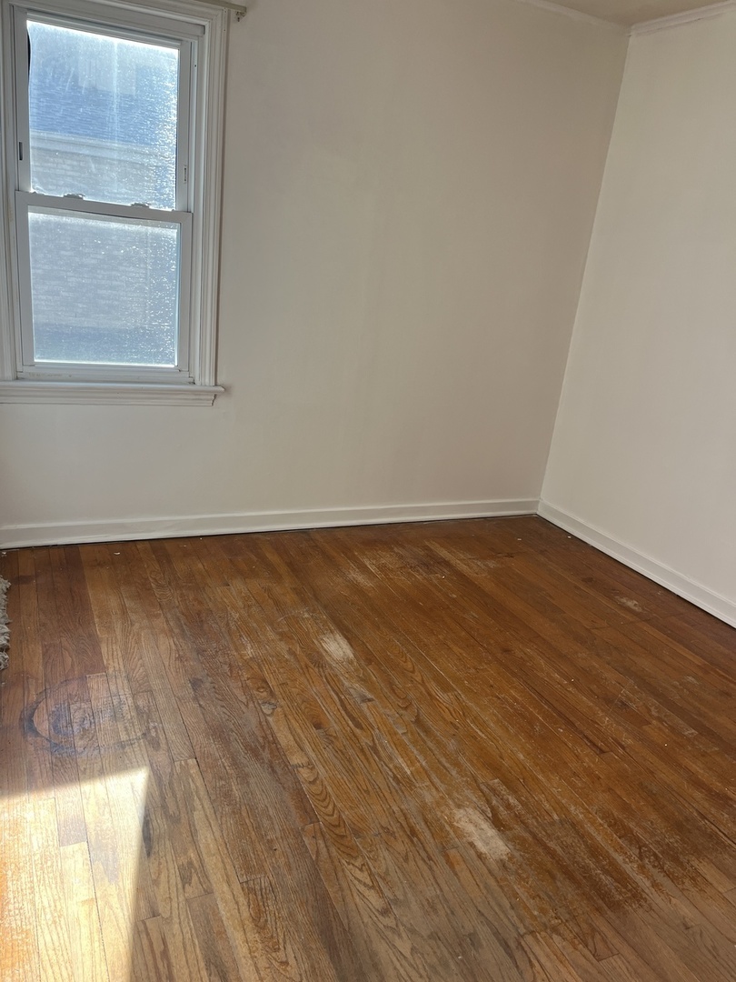 14340 Kilpatrick Avenue, Midlothian, IL 60445