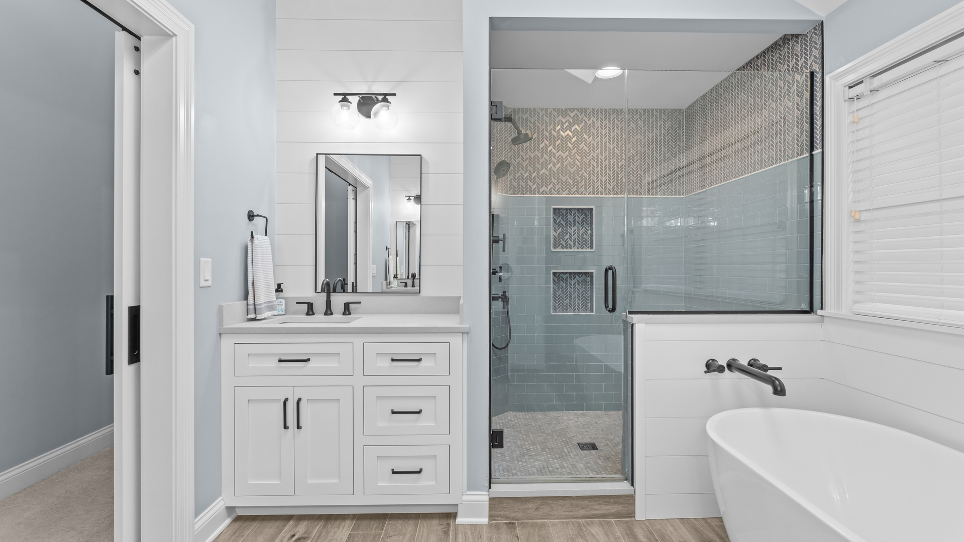 831 Morven Court, Naperville, IL 60563