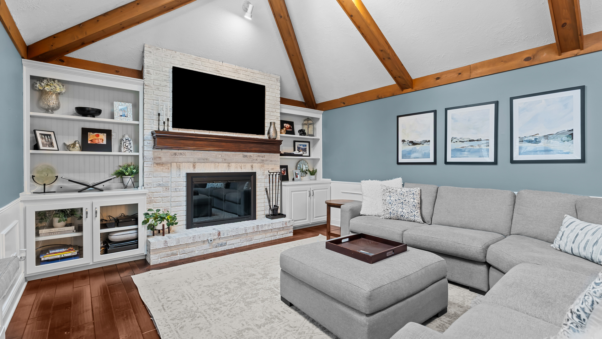 831 Morven Court, Naperville, IL 60563