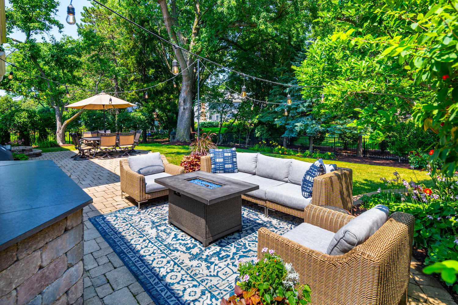 831 Morven Court, Naperville, IL 60563