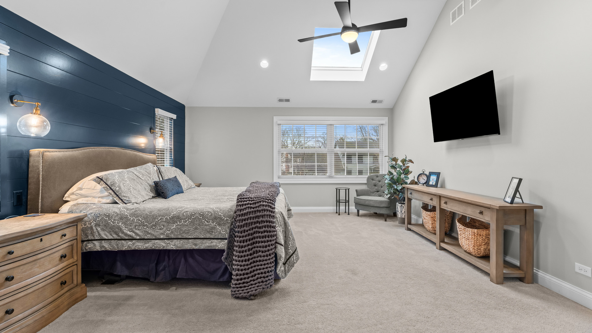 831 Morven Court, Naperville, IL 60563