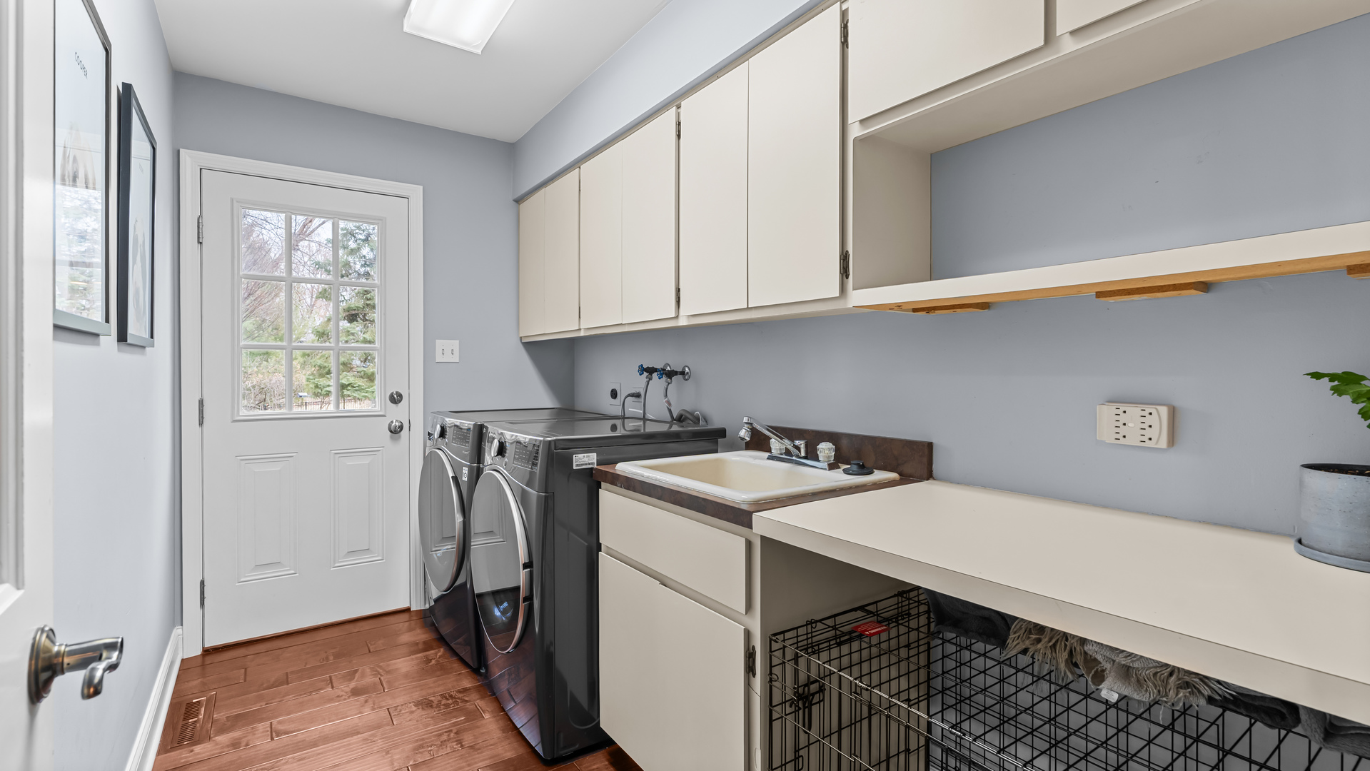 831 Morven Court, Naperville, IL 60563