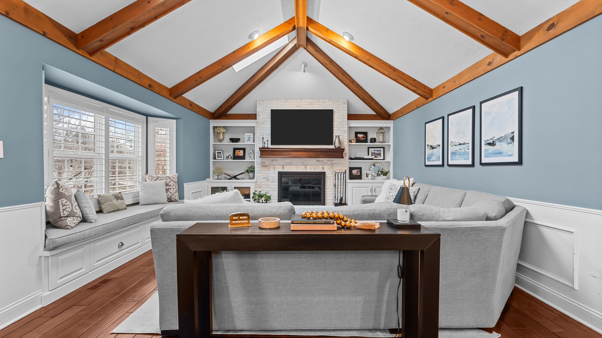 831 Morven Court, Naperville, IL 60563