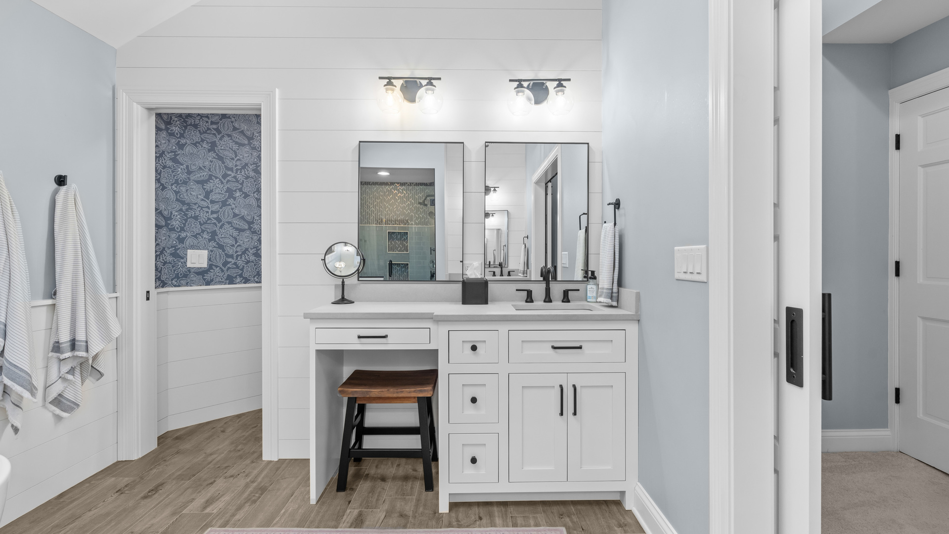 831 Morven Court, Naperville, IL 60563