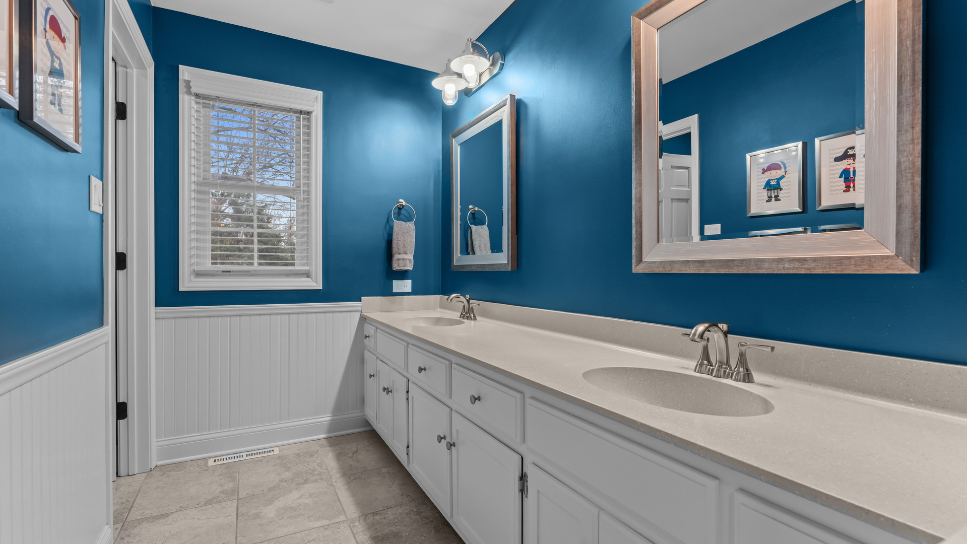 831 Morven Court, Naperville, IL 60563