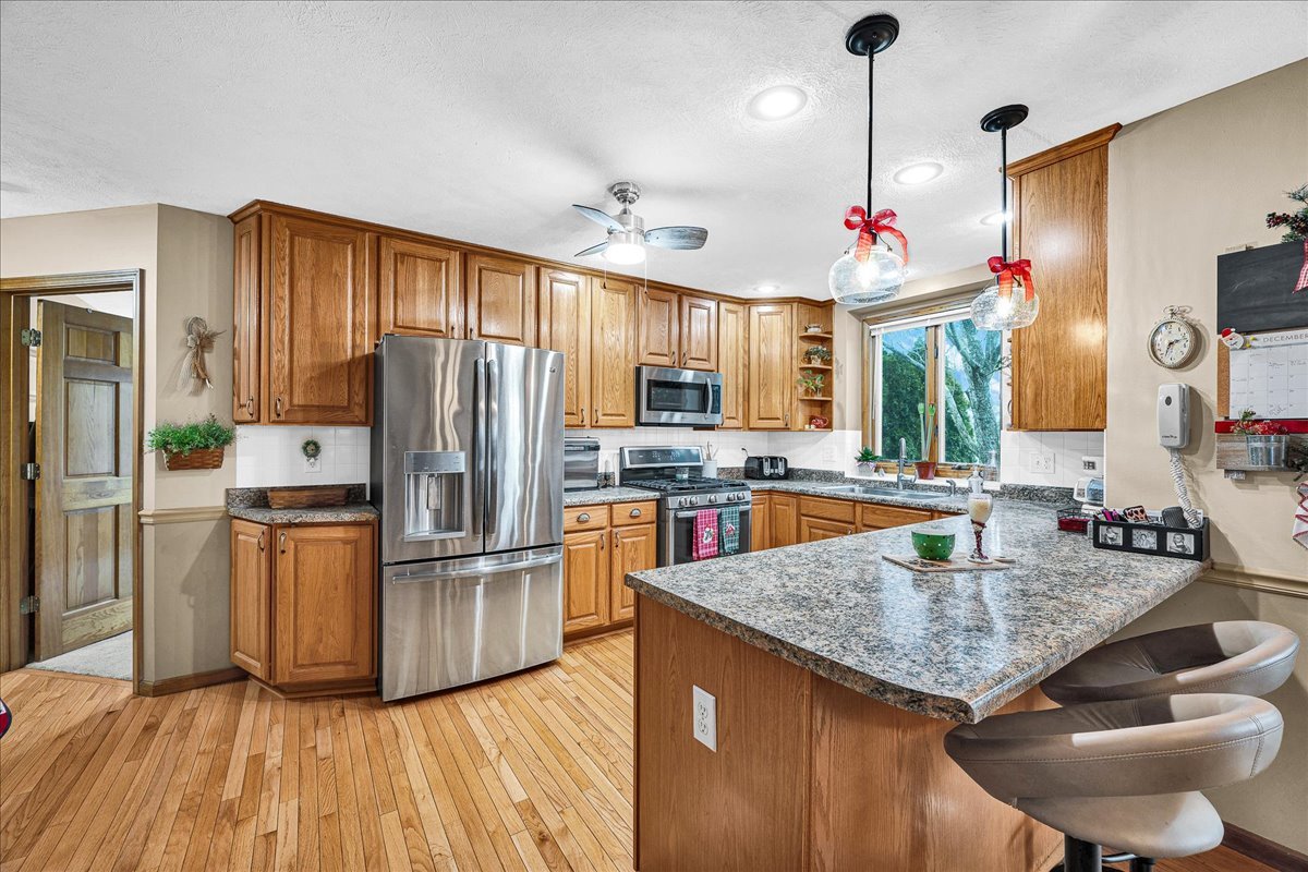 717 Thistlewood Cc Court, Normal, IL 61761