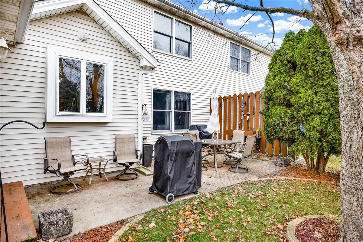 717 Thistlewood Cc Court, Normal, IL 61761