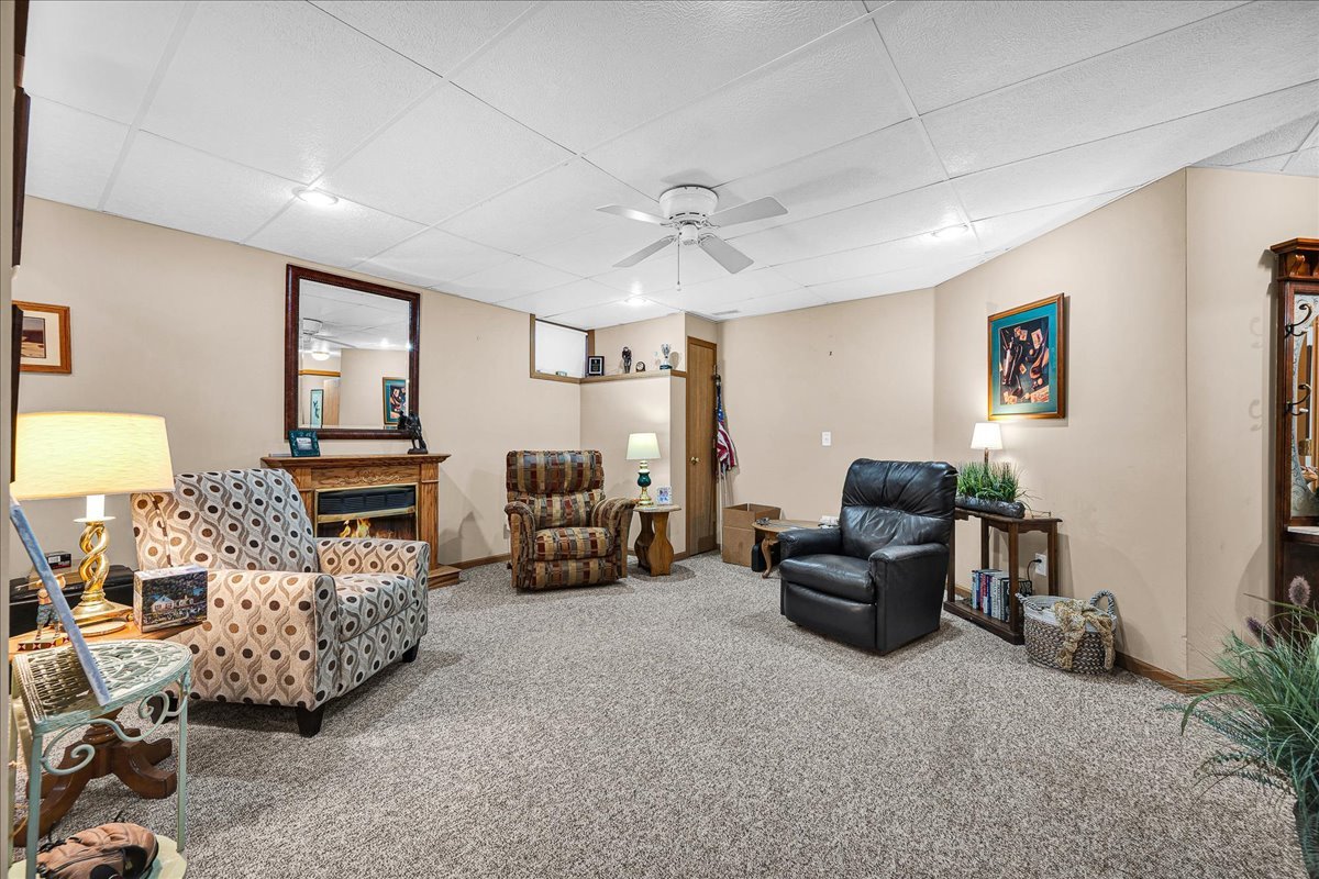 717 Thistlewood Cc Court, Normal, IL 61761