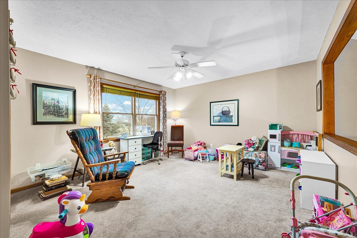 717 Thistlewood Cc Court, Normal, IL 61761