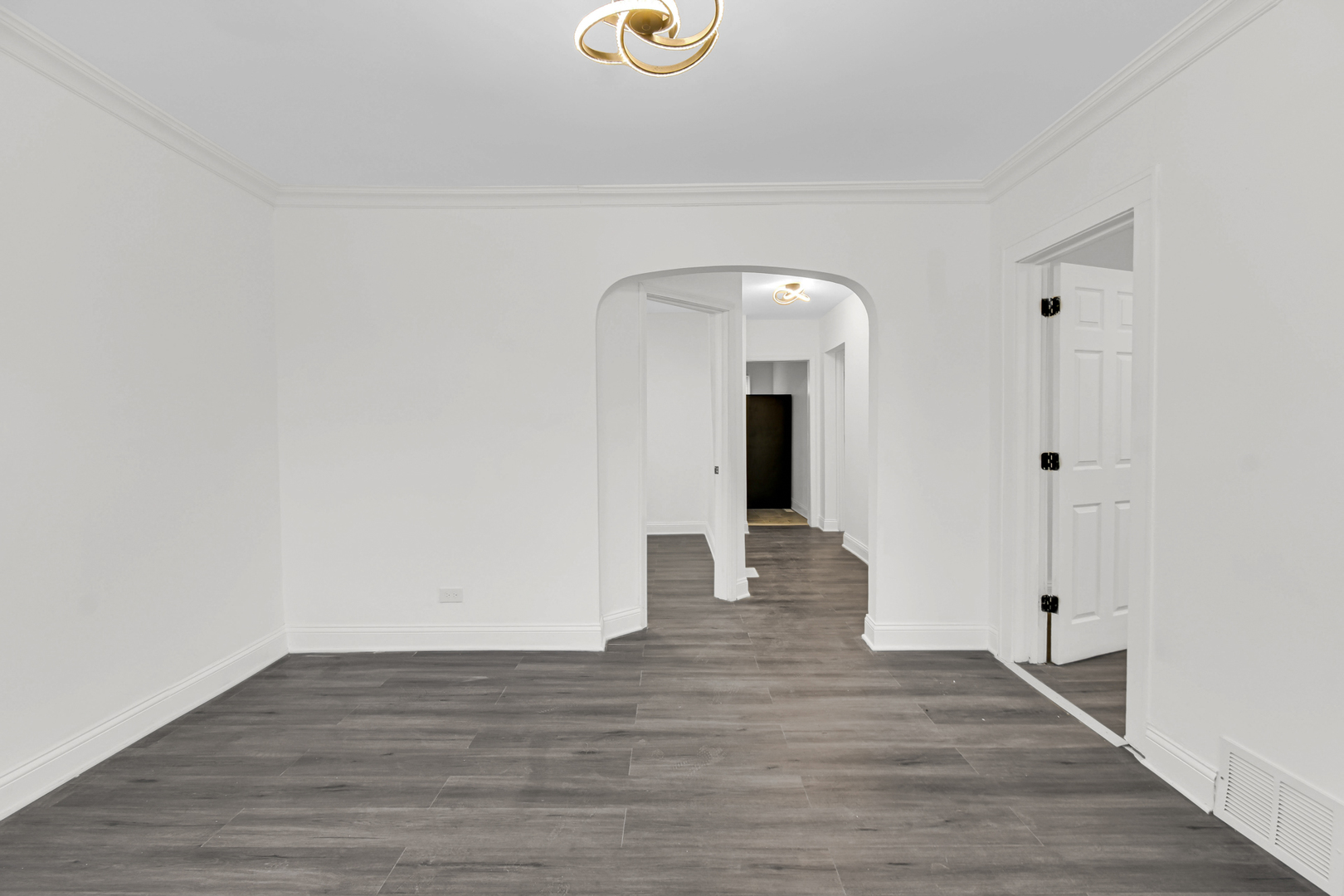 1032 W 103rd Place, Chicago, IL 60643