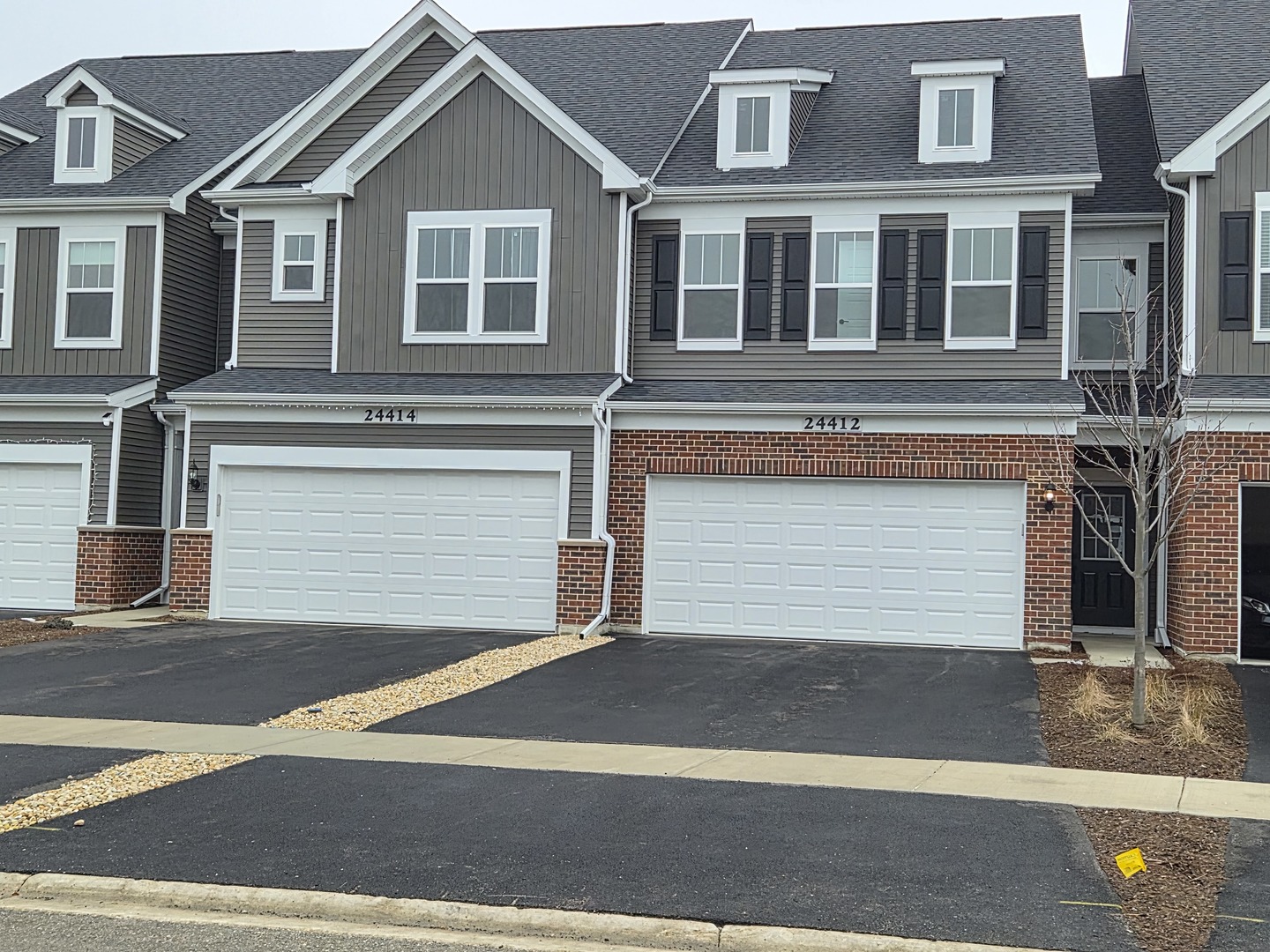 24412 W Alexis Lane #54429, Plainfield, IL 60585