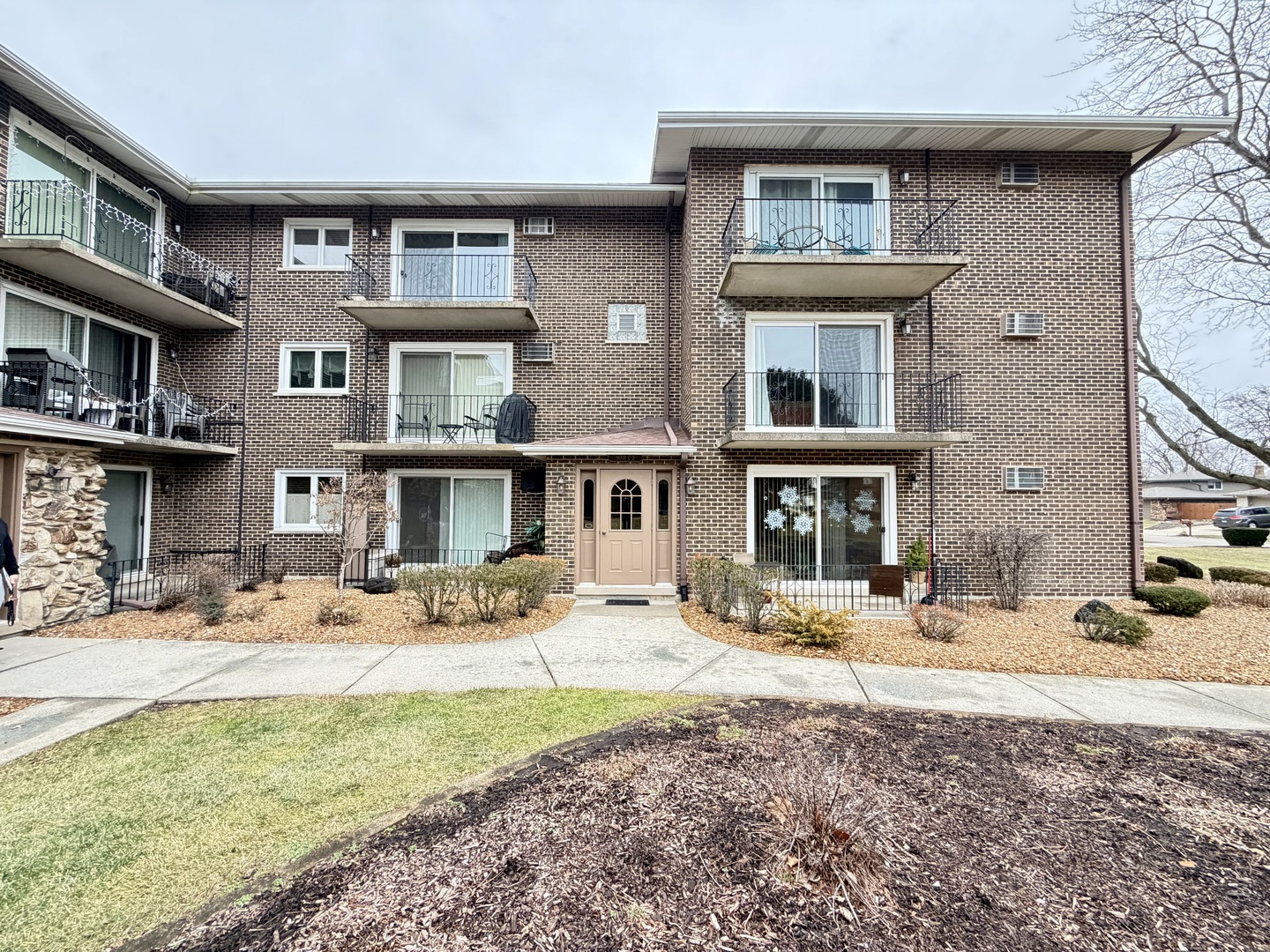 9008 W 140th Street #3C, Orland Park, IL 60462