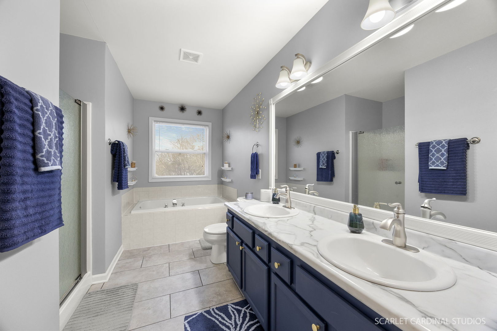 430 Turnbury Court, DeKalb, IL 60115