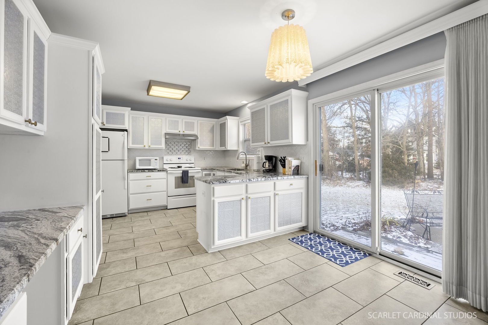 430 Turnbury Court, DeKalb, IL 60115