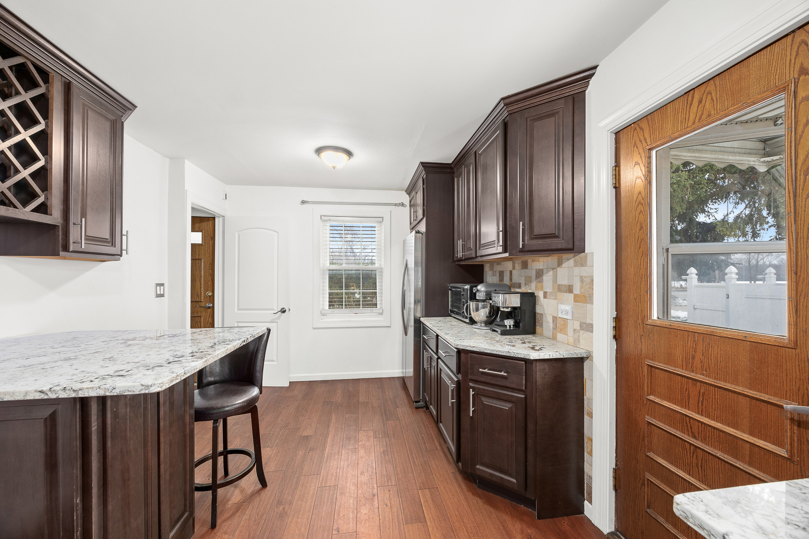 4646 River Road, Schiller Park, IL 60176