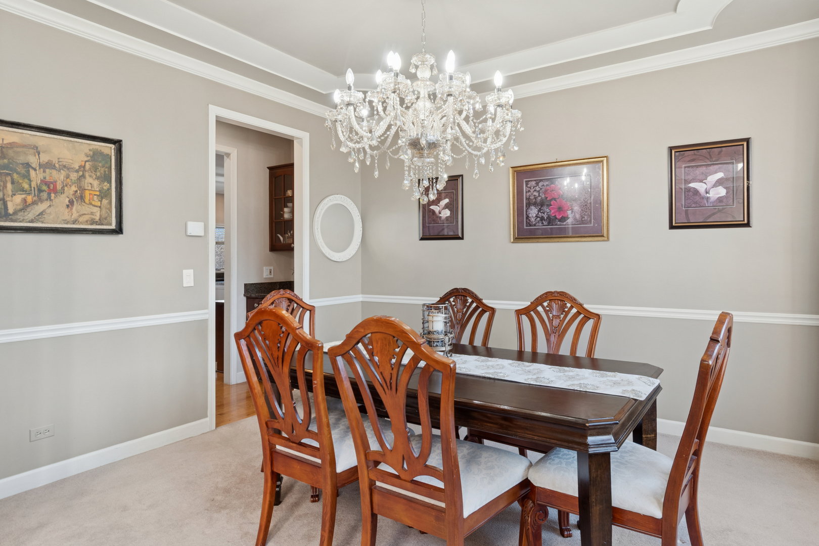 2667 Charter Oak Drive, Aurora, IL 60502