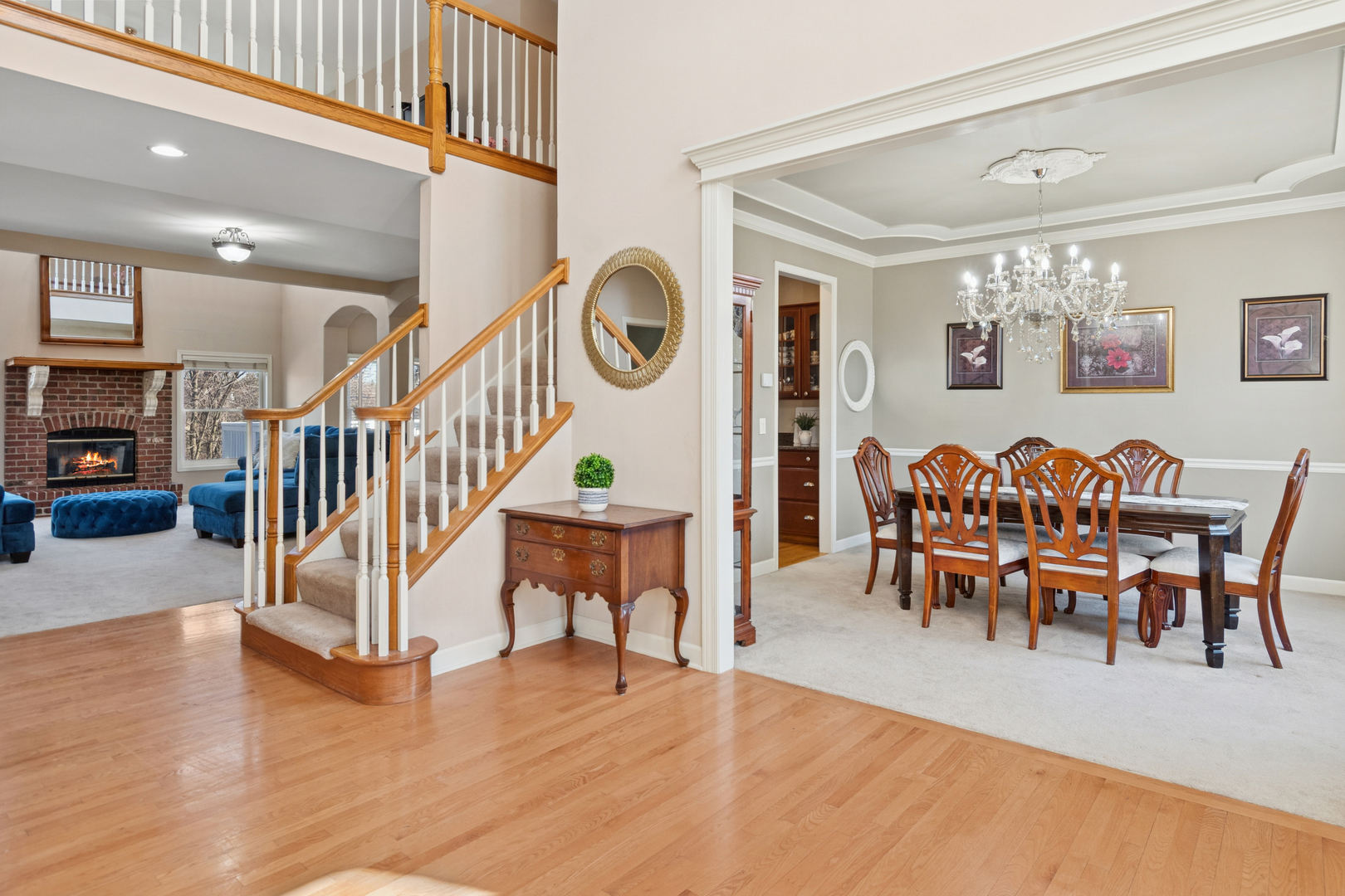 2667 Charter Oak Drive, Aurora, IL 60502