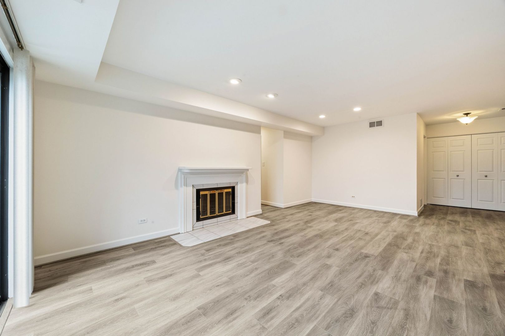 0N024 Ambleside Drive #108, Winfield, IL 60190