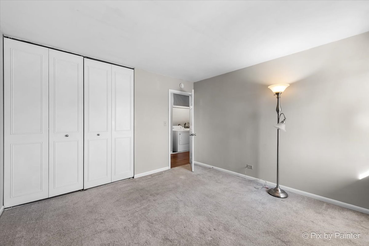 6207 Kit Carson Drive #6207, Hanover Park, IL 60133