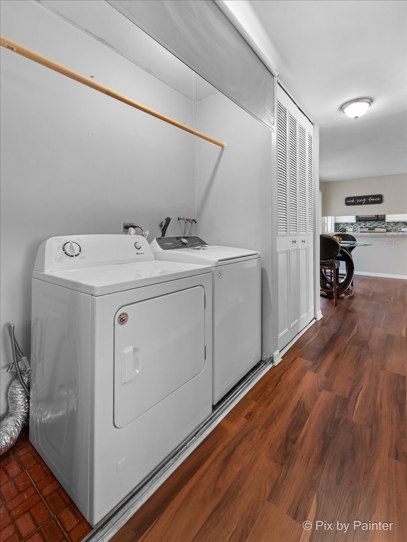 6207 Kit Carson Drive #6207, Hanover Park, IL 60133