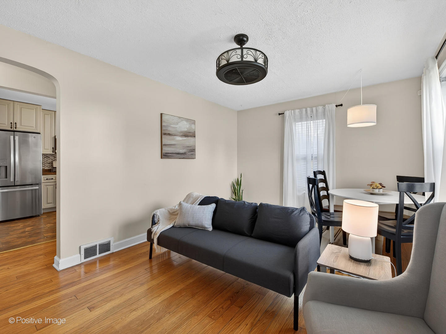 4214 Prairie Avenue, Brookfield, IL 60513