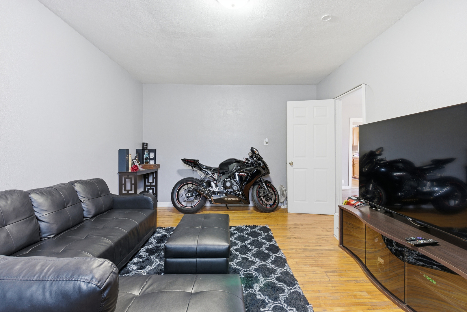 114 - 116 Mississippi Avenue, Joliet, IL 60433