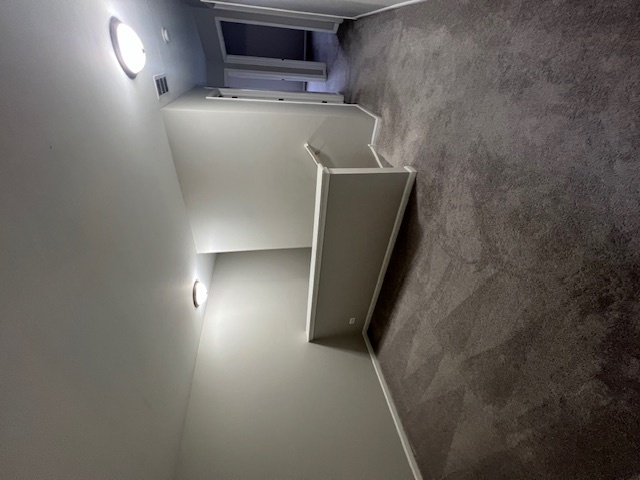 309 Springbrook Trail S, Oswego, IL 60543