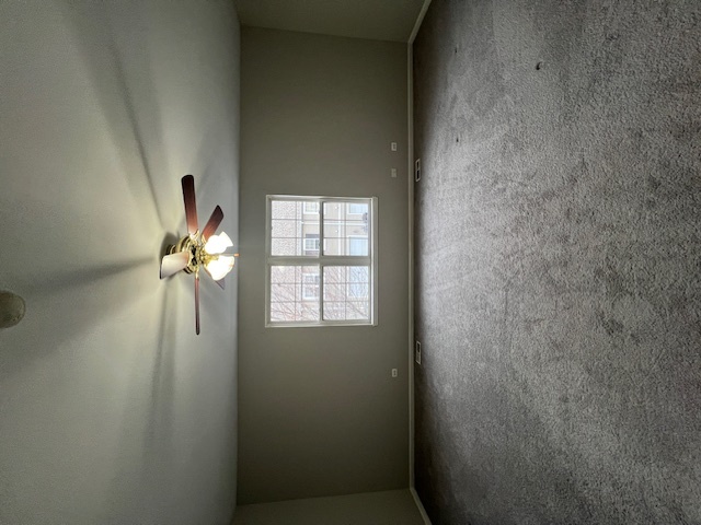 309 Springbrook Trail S, Oswego, IL 60543