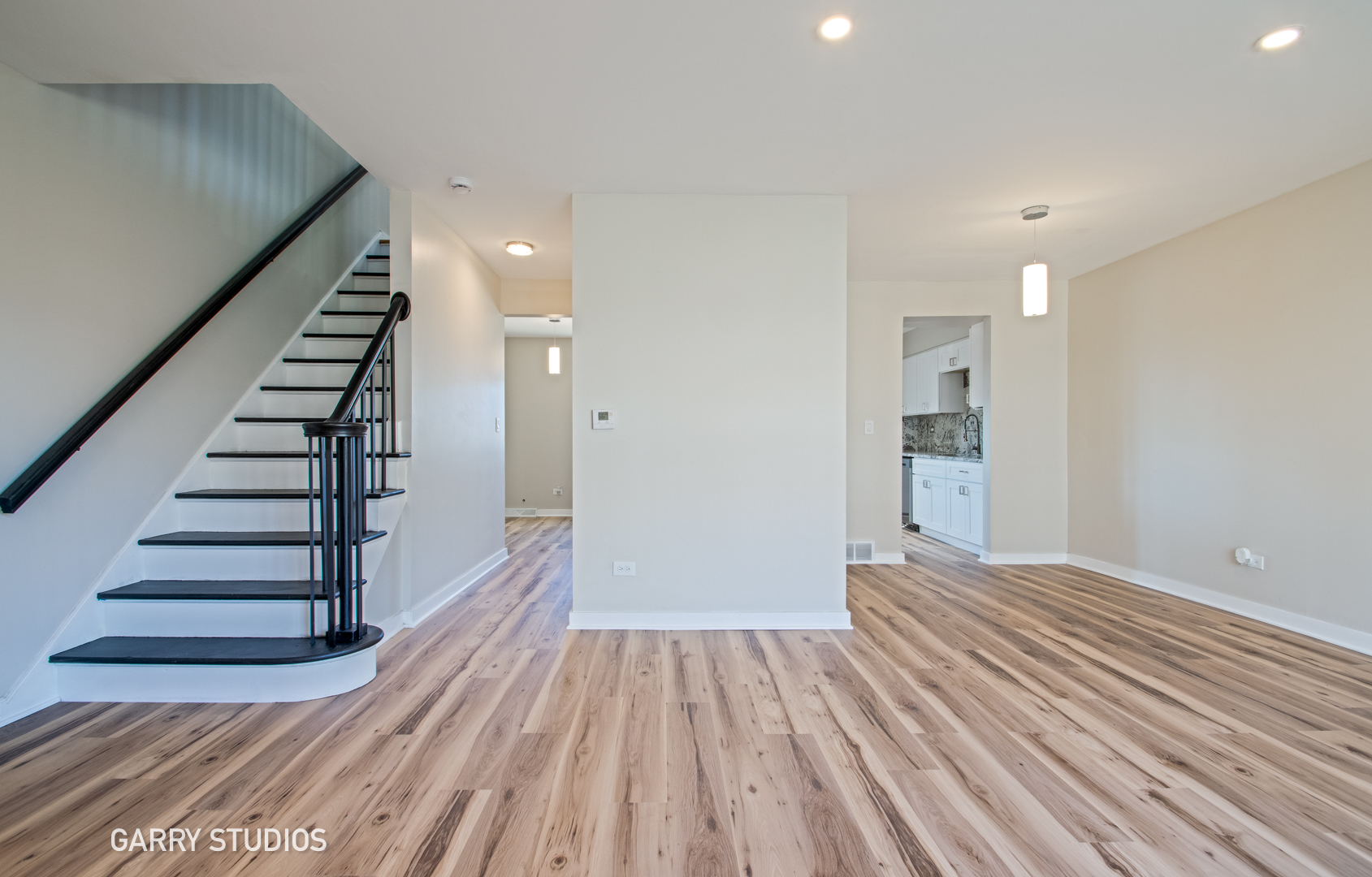 264 Bay Street, Wood Dale, IL 60191