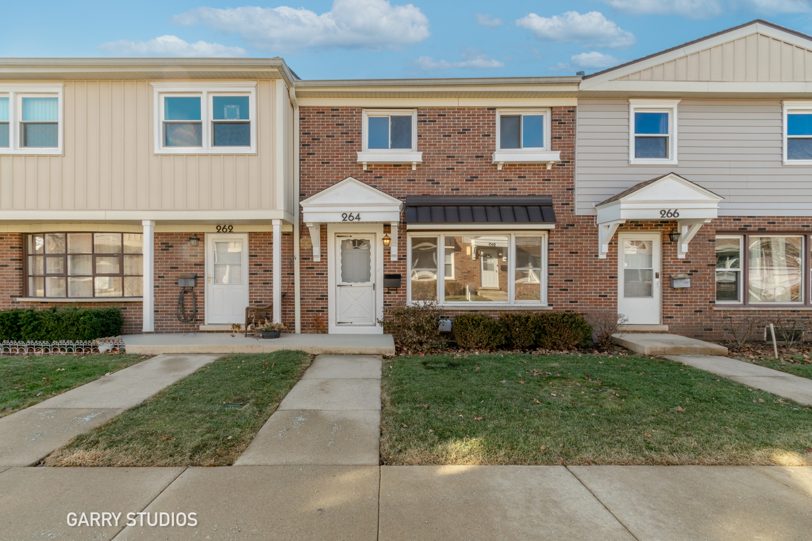 264 Bay Street, Wood Dale, IL 60191