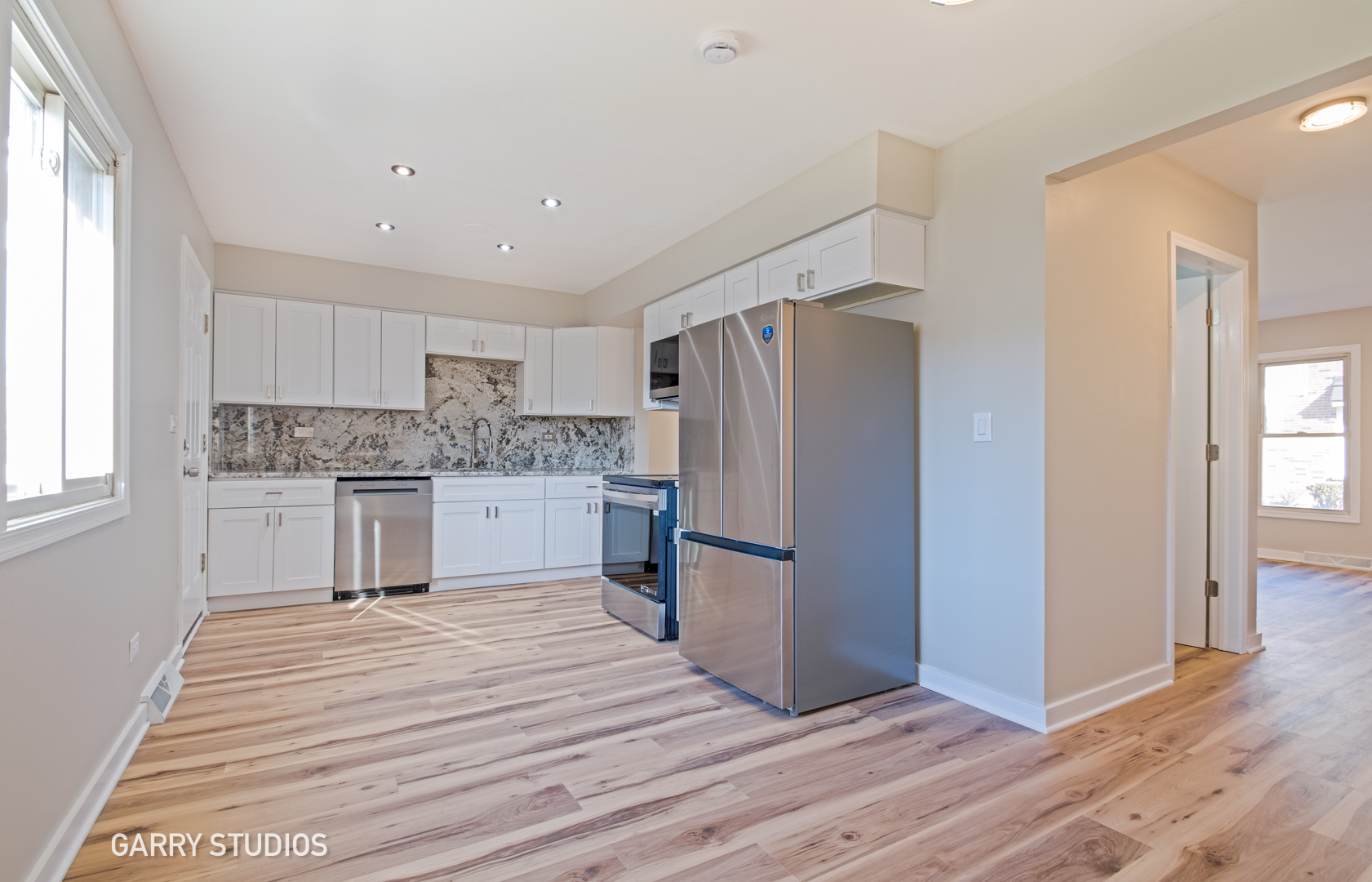 264 Bay Street, Wood Dale, IL 60191