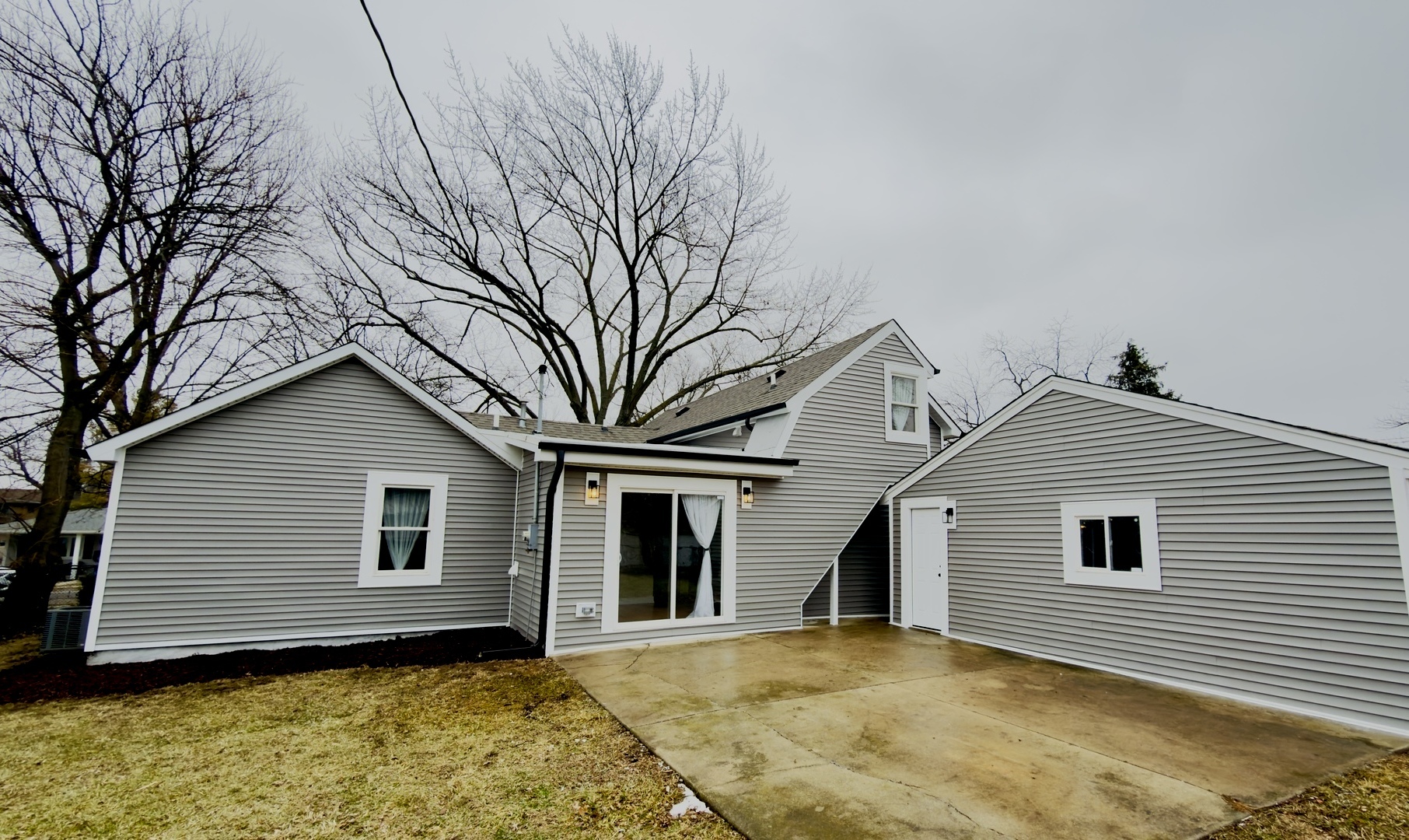 1012 Warner Avenue, Lemont, IL 60439