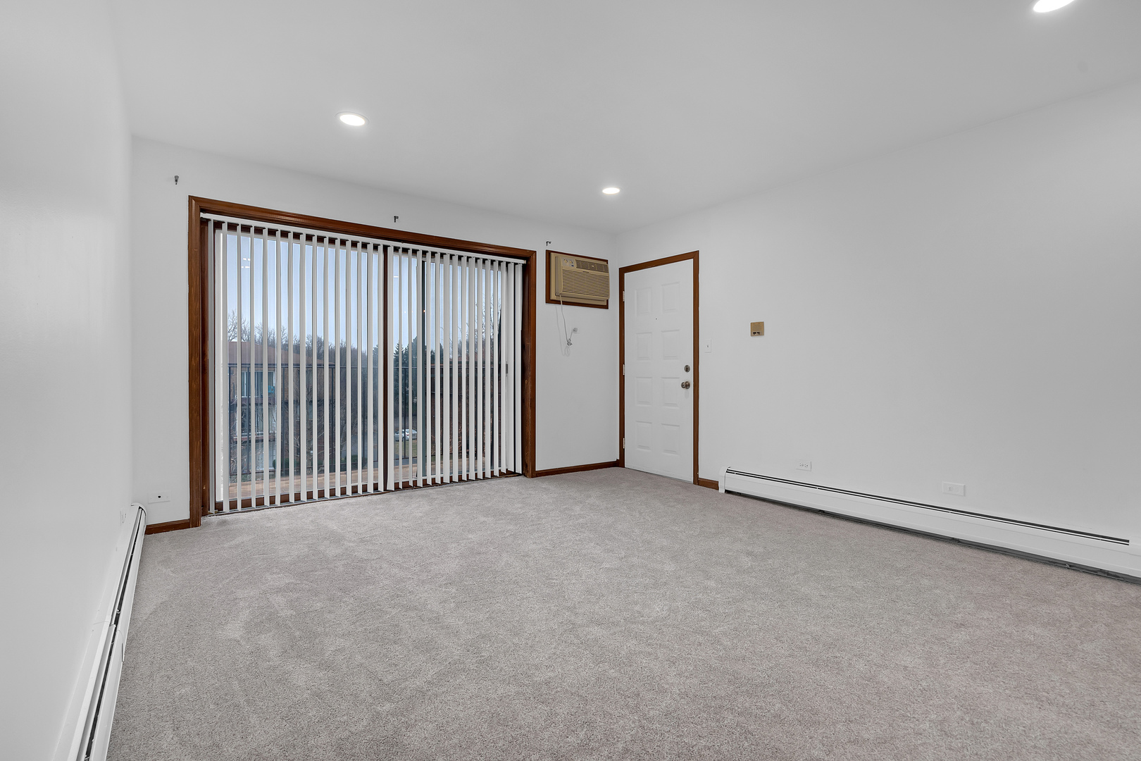 1225 Whispering Hills Court #3B, Naperville, IL 60540