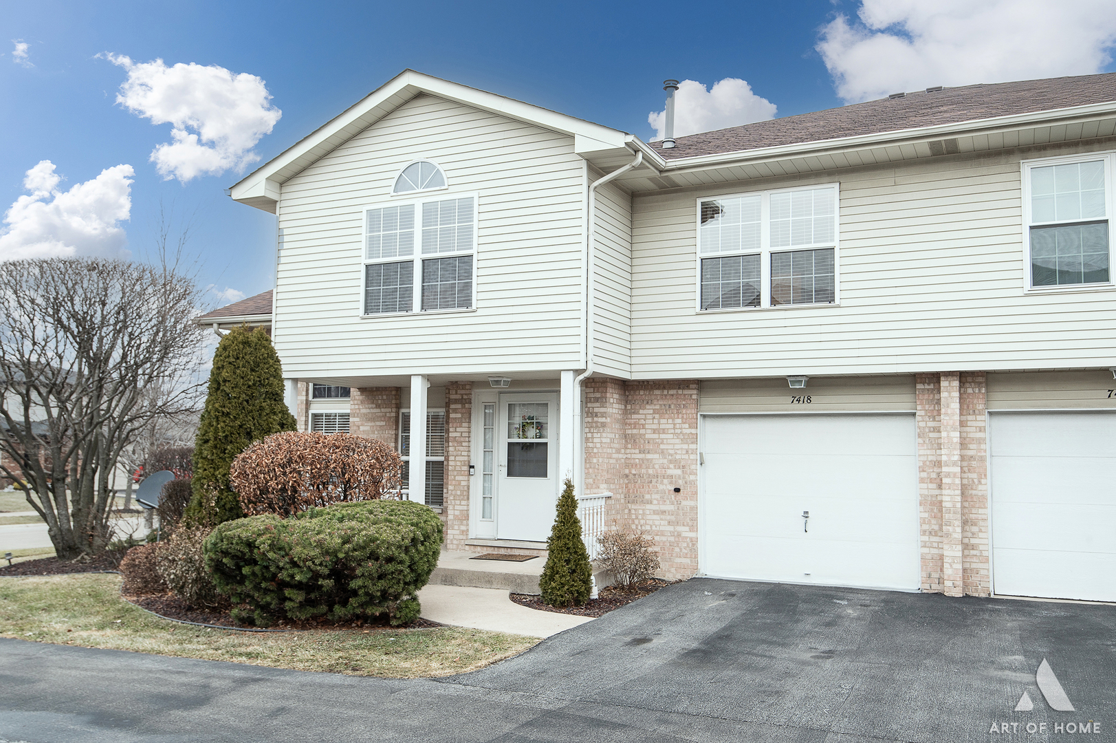 7418 Linden Drive, Justice, IL 60458